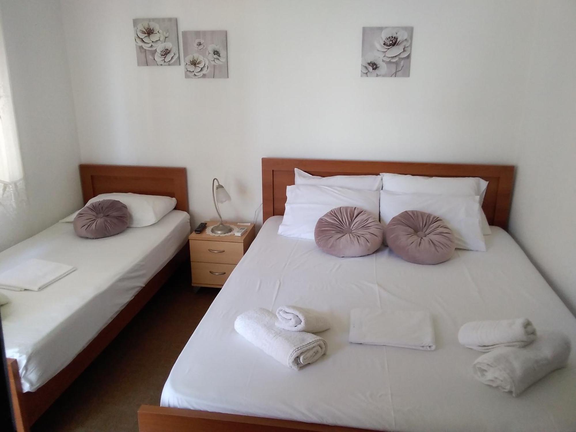 Irene House Apartment พริโนส ภายนอก รูปภาพ